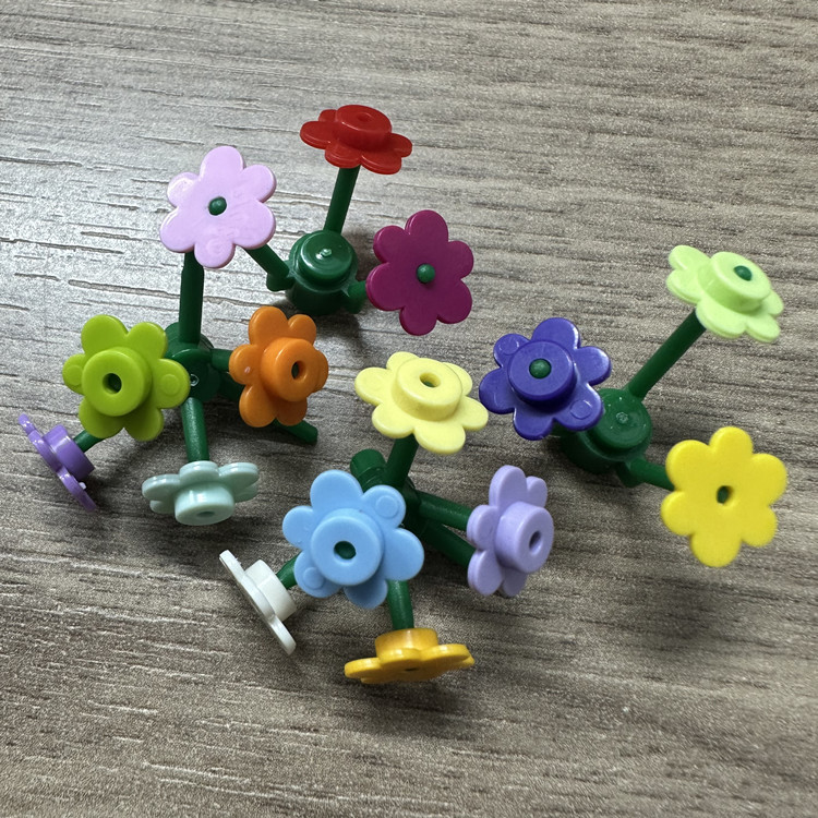 50-1000 adet Küçük Çiçek 3742  - Lego Building Blocks incelemesi ve fiyatı