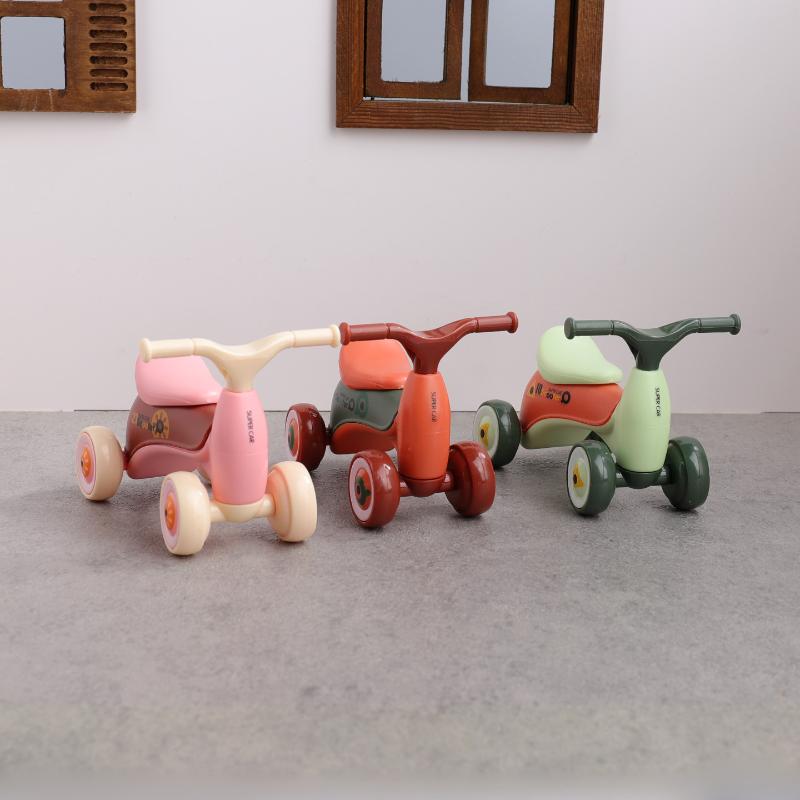 YENI Simülasyon Mini Sevimli Ç - Kids Toys Scooter incelemesi ve fiyatı